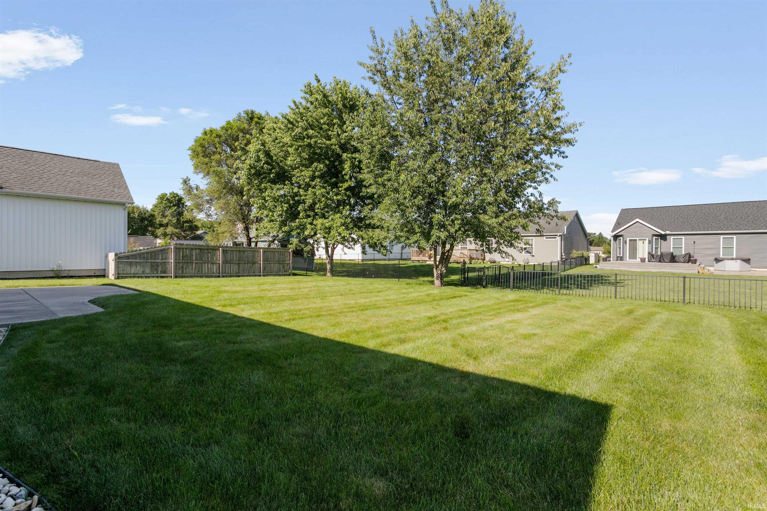 421 Shepherds Way Osceola IN 46561