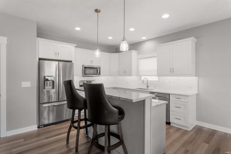 421 Shepherds Way Osceola IN 46561