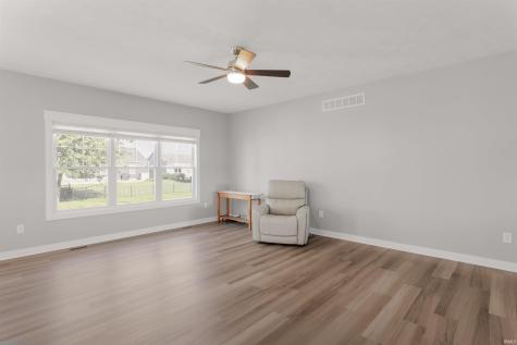 421 Shepherds Way Osceola IN 46561