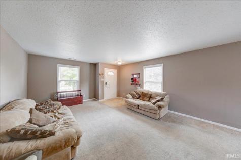 7517 Charlotte Drive Ingalls IN 46048
