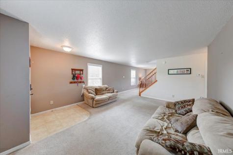 7517 Charlotte Drive Ingalls IN 46048