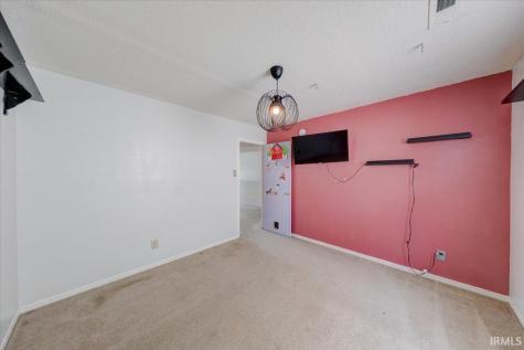 7517 Charlotte Drive Ingalls IN 46048