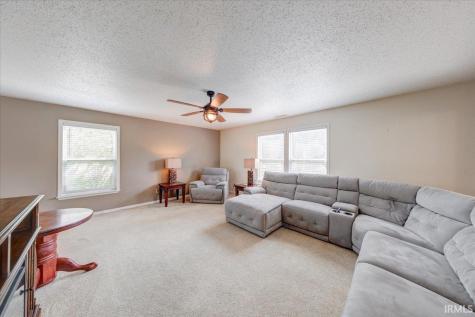 7517 Charlotte Drive Ingalls IN 46048