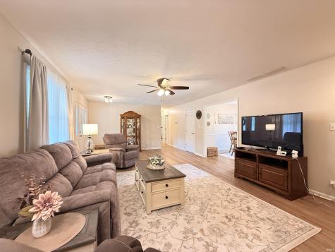 3033 Periwinkle Drive Evansville IN 47720