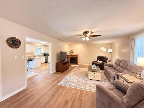 3033 Periwinkle Drive Evansville IN 47720