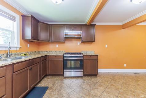 115 E Streeter Avenue Muncie IN 47303
