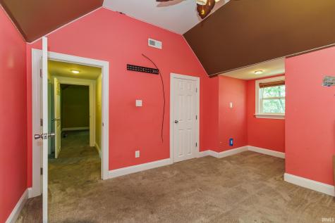 115 E Streeter Avenue Muncie IN 47303