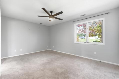 1208 Polo Run Fort Wayne IN 46825