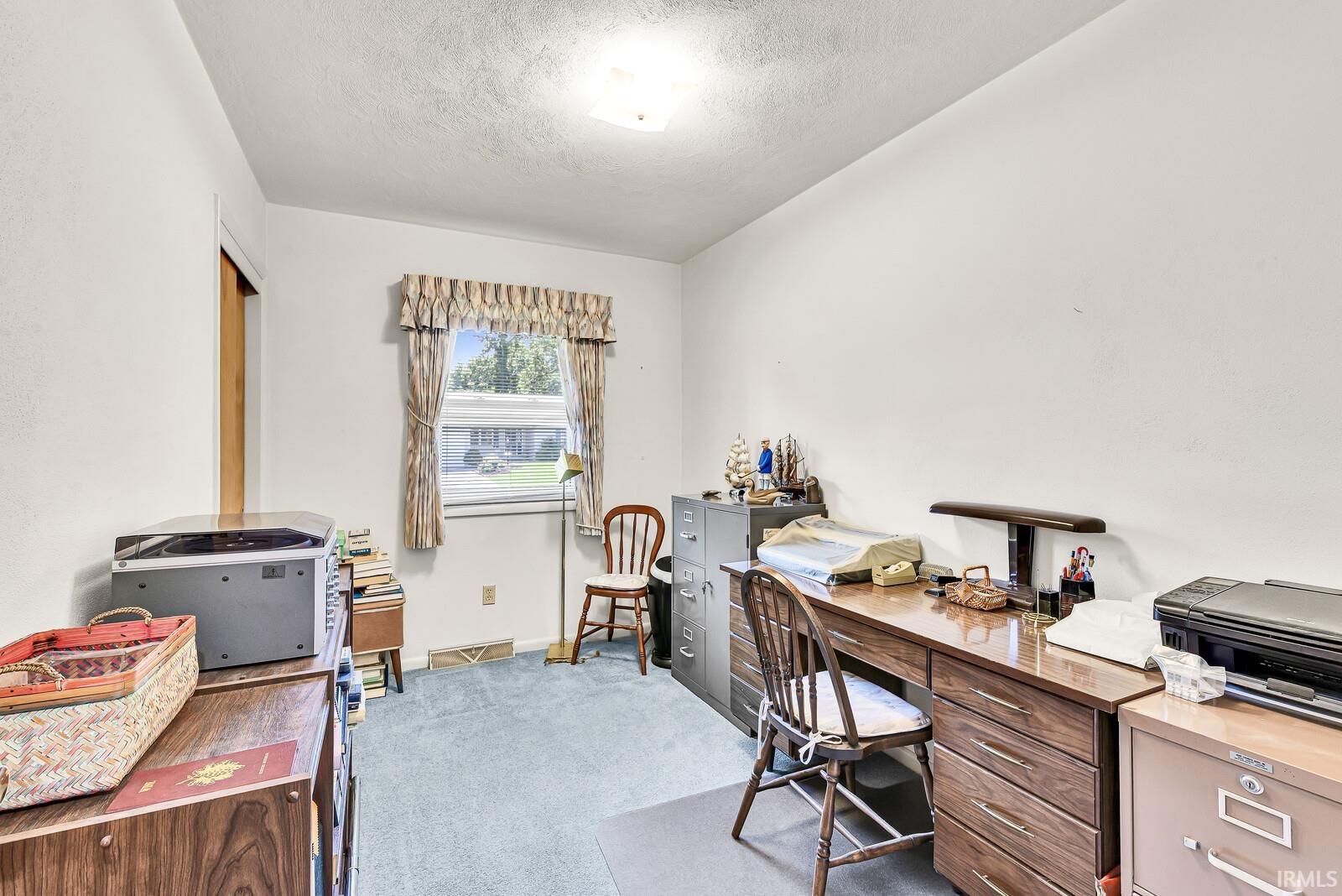 25821 Kiser Court Elkhart IN 46514
