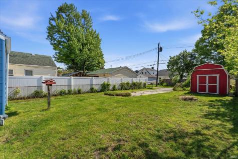 2021 Hollywood Place South Bend IN 46616