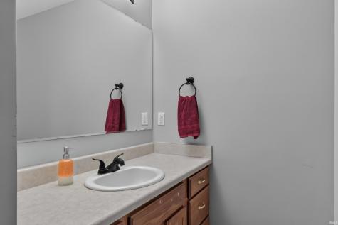 8627 Tara Court Fort Wayne IN 46825