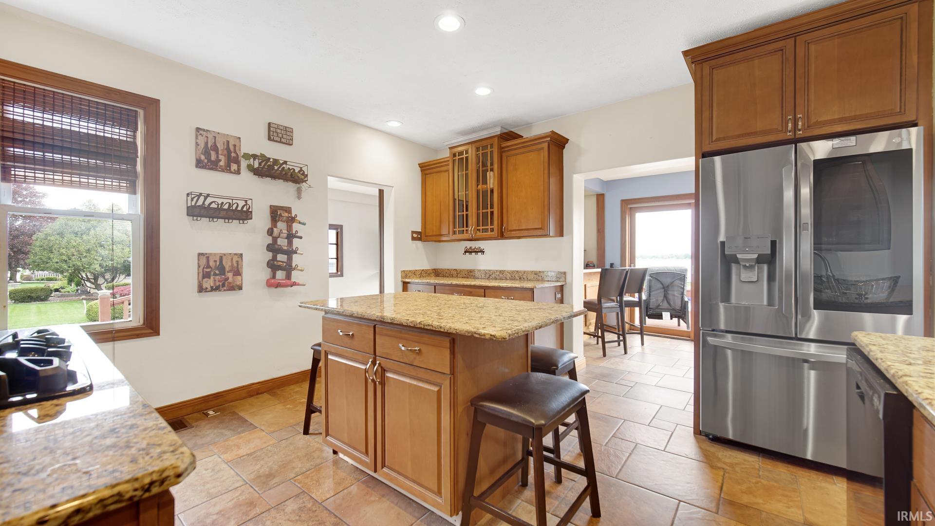 9071 N Shore Drive Bremen IN 46506