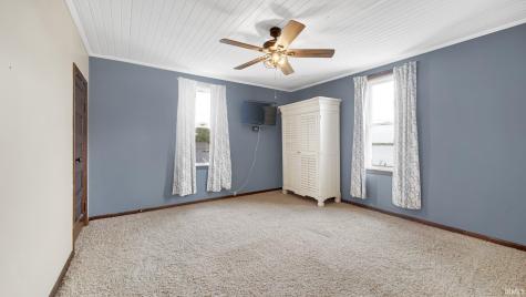 9071 N Shore Drive Bremen IN 46506