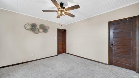 9071 N Shore Drive Bremen IN 46506