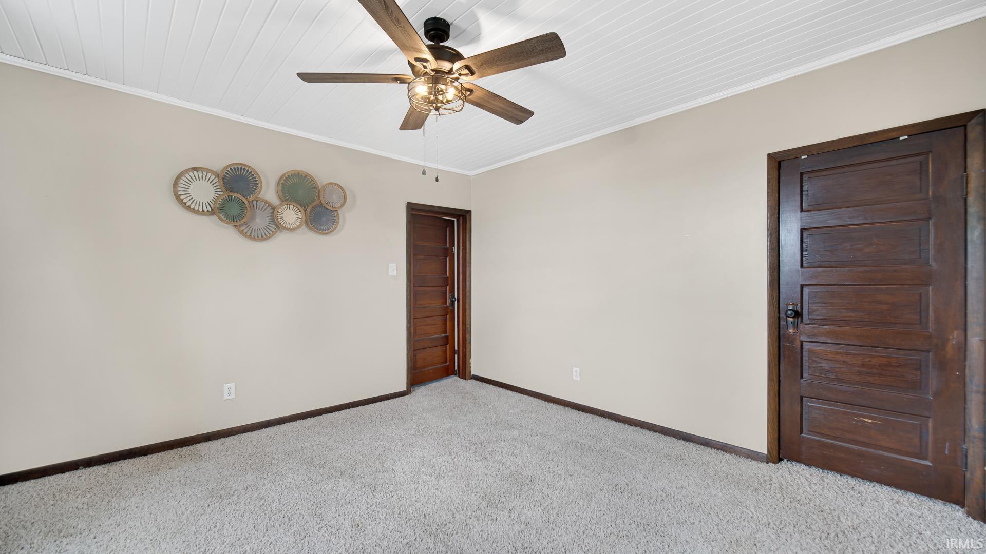 9071 N Shore Drive Bremen IN 46506