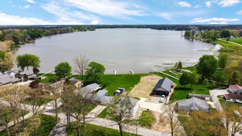 9071 N Shore Drive Bremen IN 46506