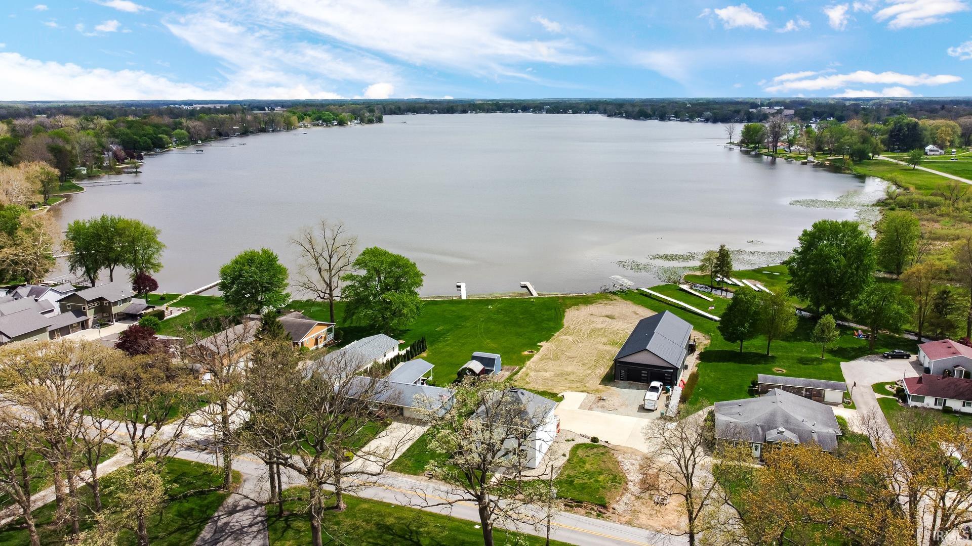 9071 N Shore Drive Bremen IN 46506