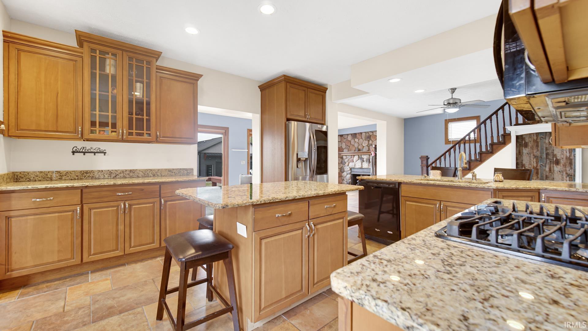 9071 N Shore Drive Bremen IN 46506