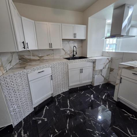 3106 Monroe Street Fort Wayne IN 46806