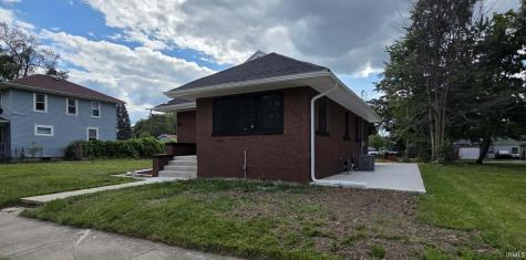 3106 Monroe Street Fort Wayne IN 46806