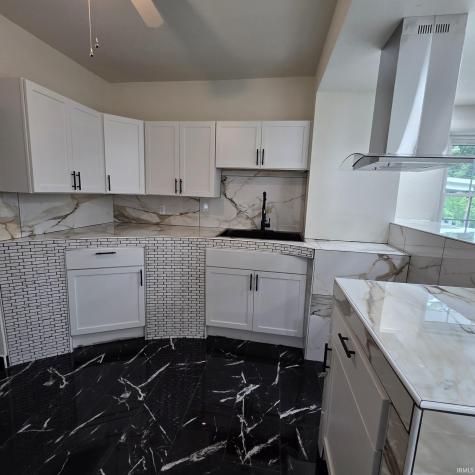 3106 Monroe Street Fort Wayne IN 46806