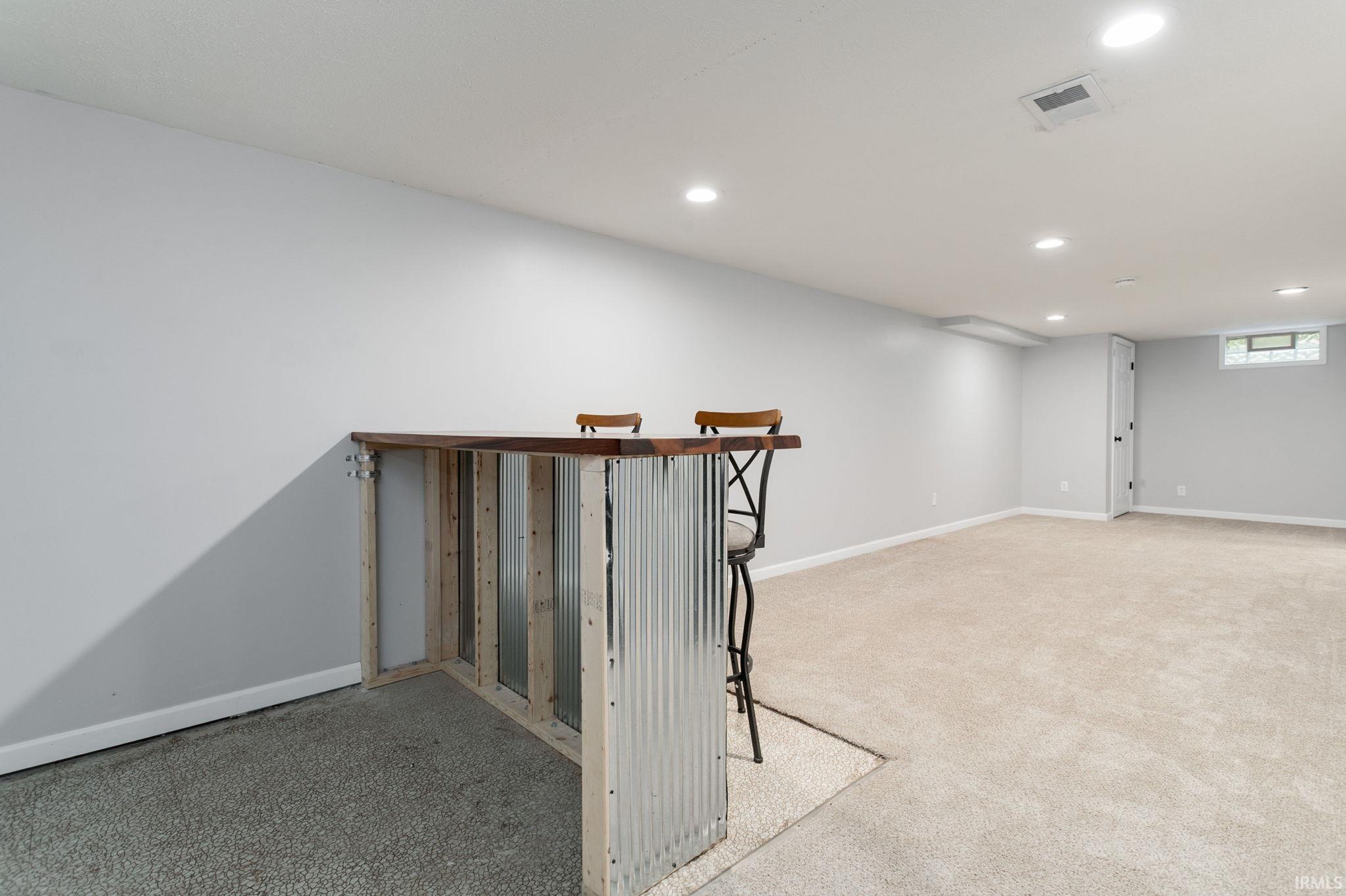 52180 Scott Street South Bend IN 46637