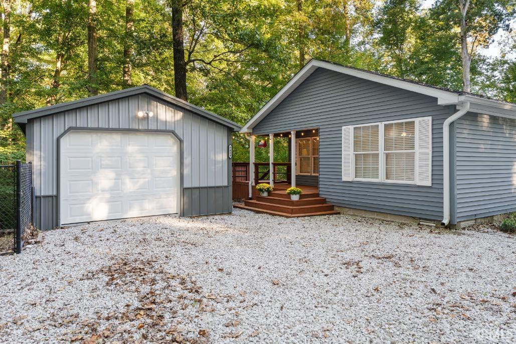 9444 N Gray Avenue Unionville IN 47468