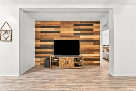 9444 N Gray Avenue Unionville IN 47468