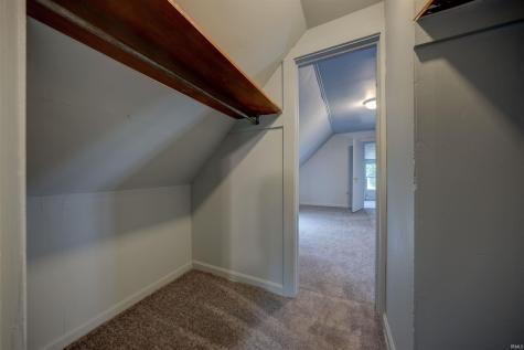 2123 W Iowa Street Evansville IN 47712