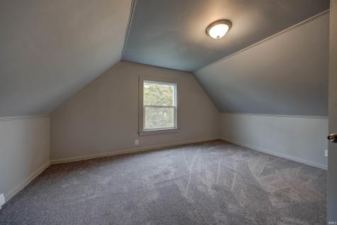 2123 W Iowa Street Evansville IN 47712