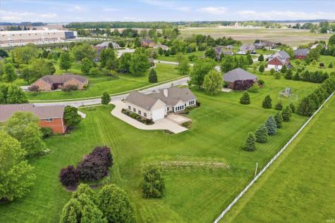 4055 Snaffle Bit Road Lebanon IN 46052
