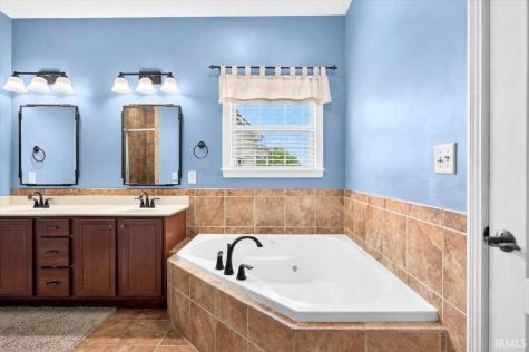 2059 Foxmoor Lane Lafayette IN 47905