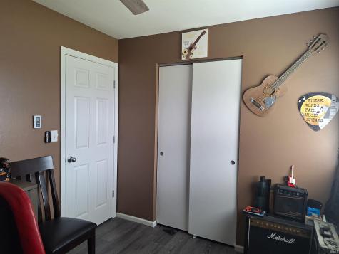 16 Topaz Drive Huntington IN 46750