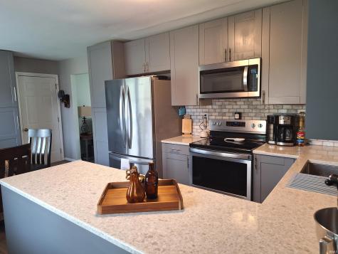 16 Topaz Drive Huntington IN 46750