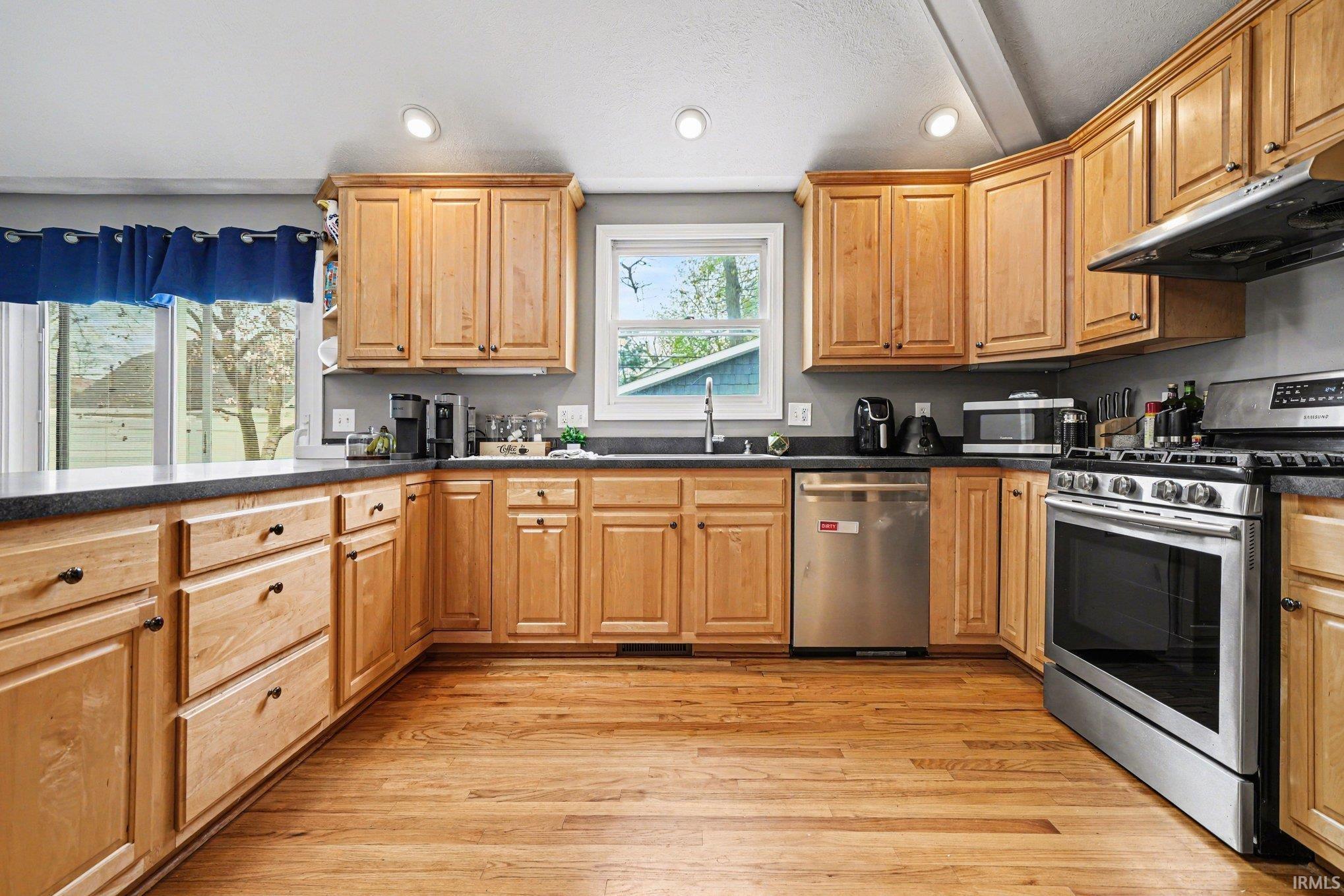 1614 Cedar Street South Bend IN 46617