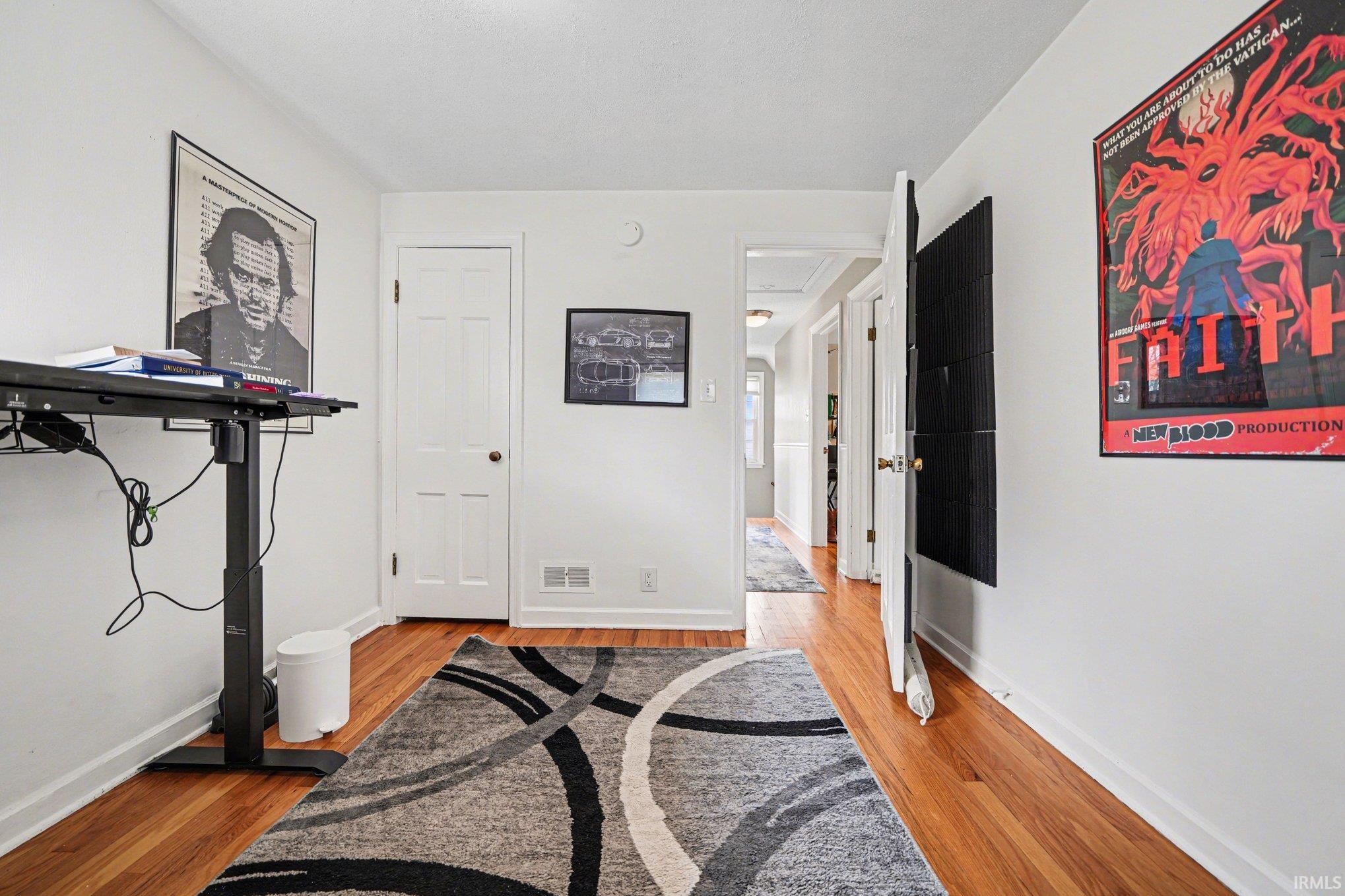 1614 Cedar Street South Bend IN 46617