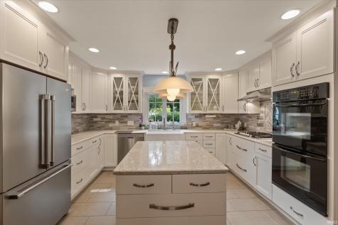 1441 Garland Circle South Bend IN 46614