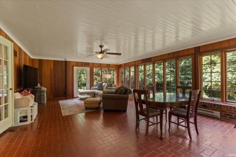 1441 Garland Circle South Bend IN 46614