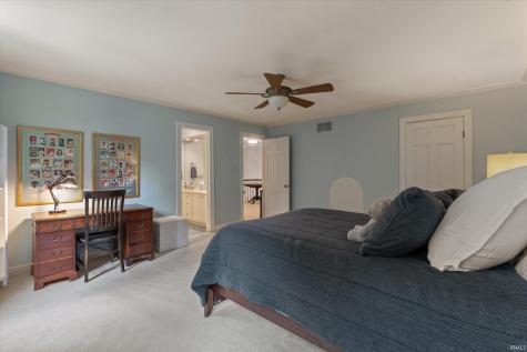 1441 Garland Circle South Bend IN 46614