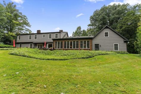 1441 Garland Circle South Bend IN 46614