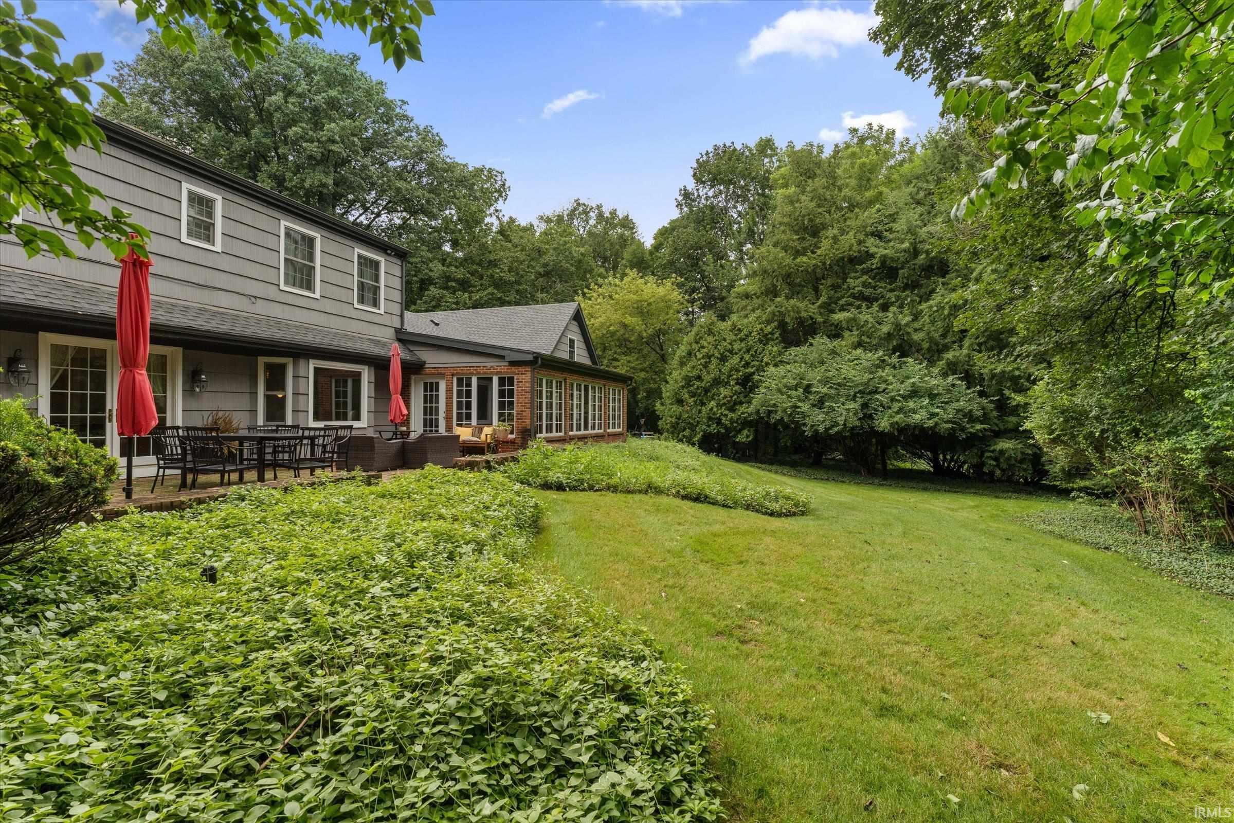 1441 Garland Circle South Bend IN 46614