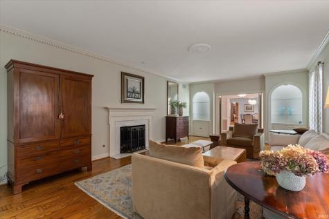 1441 Garland Circle South Bend IN 46614