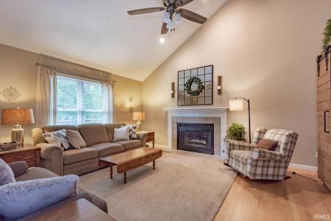 3320 S Rolling Oak Drive Bloomington IN 47401