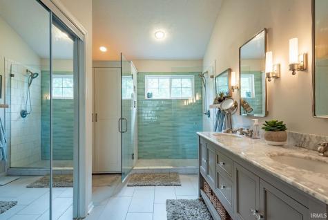 3320 S Rolling Oak Drive Bloomington IN 47401
