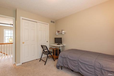 3320 S Rolling Oak Drive Bloomington IN 47401