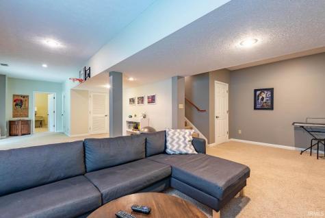3320 S Rolling Oak Drive Bloomington IN 47401