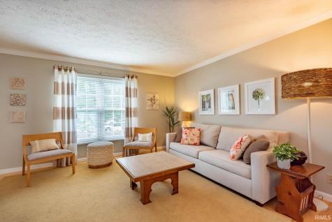 3320 S Rolling Oak Drive Bloomington IN 47401