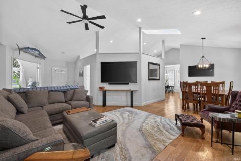 5118 N Echo Bend Bloomington IN 47404