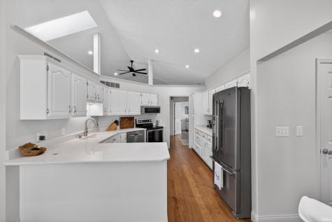 5118 N Echo Bend Bloomington IN 47404