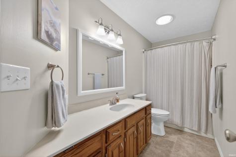 5118 N Echo Bend Bloomington IN 47404